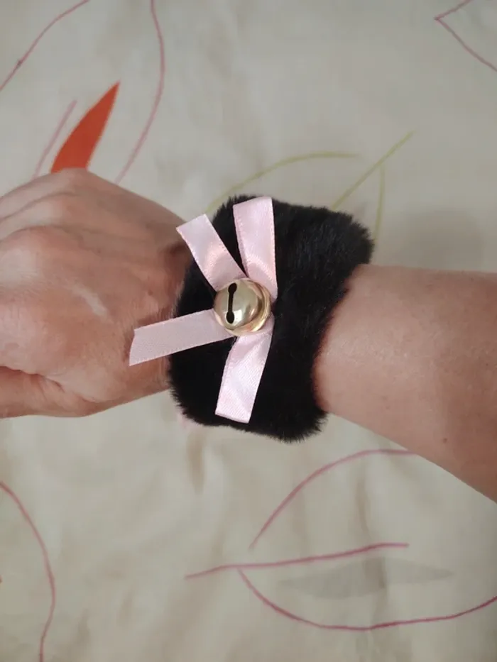 Déguisement cosplay sexy chat avec clochettes - photo numéro 6