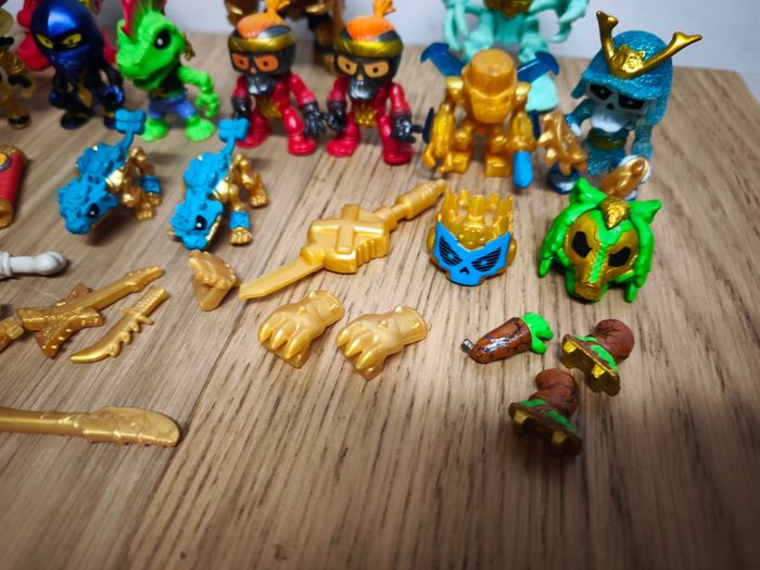 Lot figurines Treasure X - photo numéro 2