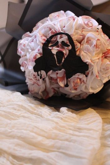 Bouquet scream