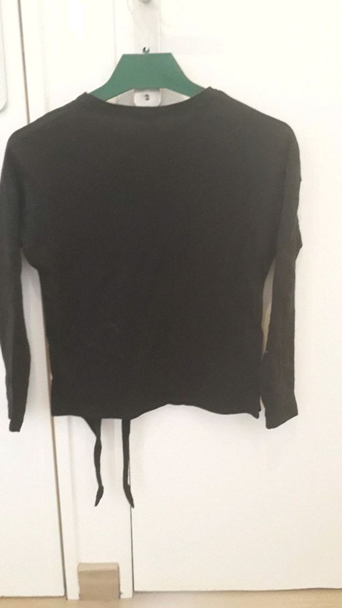 Haut noir à nouer - photo numéro 4