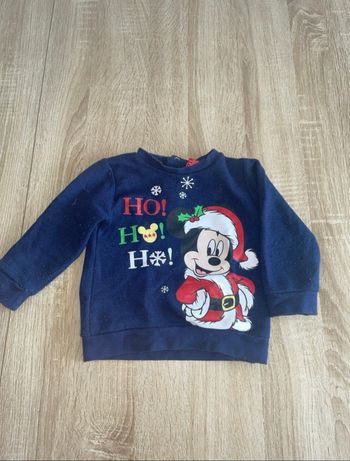 Pull Mickey de Noël