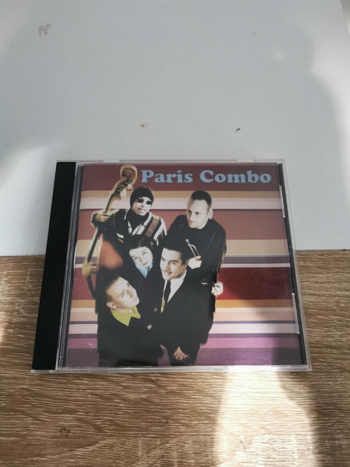 CD Paris combo. Paris combo.