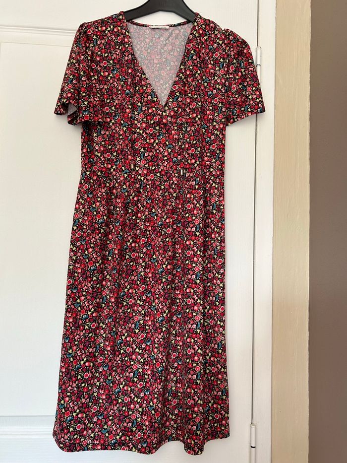 Robe rouge fleurie Cache Cache