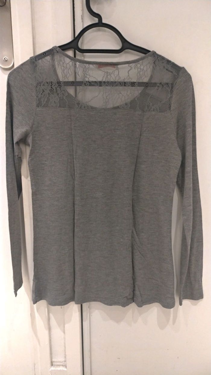 T-shirt manches longues gris dentelle - photo numéro 2