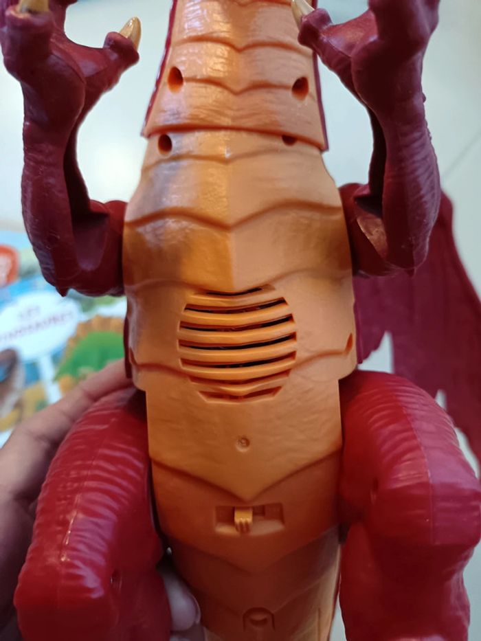 Jouet dinosaure/dragon - photo numéro 6