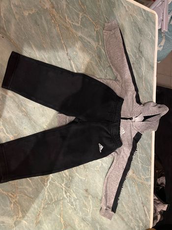 Ensemble adidas noir et gris