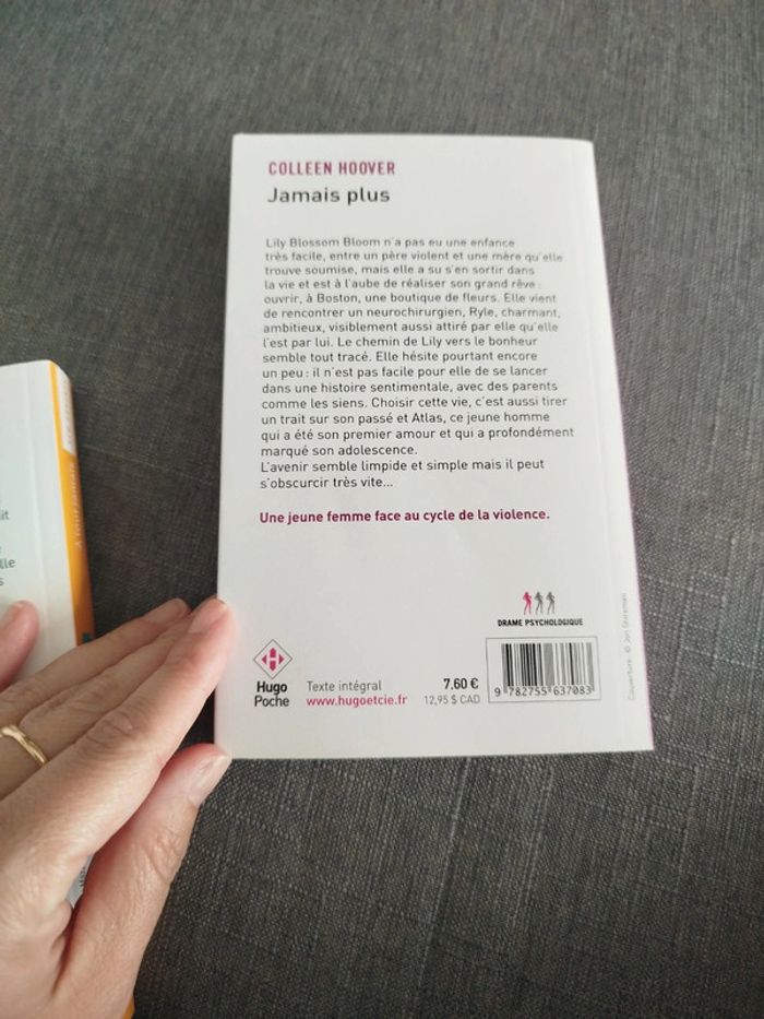Lot livres Colleen Hoover - photo numéro 3