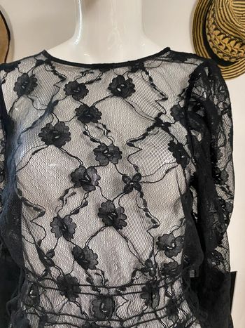 Haut chic en dentelle H&M taille 40