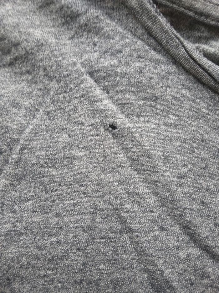 🌸Tee-shirt gris avec imprimé feuillage🌸 - photo numéro 2