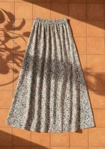 Jupe longue fleurie, taille S, fluide bohème chic, rétro été tendance