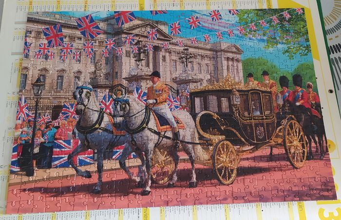 Platinum jubilee 2022 - Lot de 4 puzzles 500p Royal Celebrations - photo numéro 4
