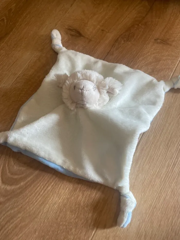 Doudou mouton tout doux - photo numéro 2