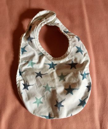 Bavoir réversible scratch bleu