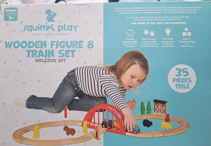 Jeu en bois train circuit