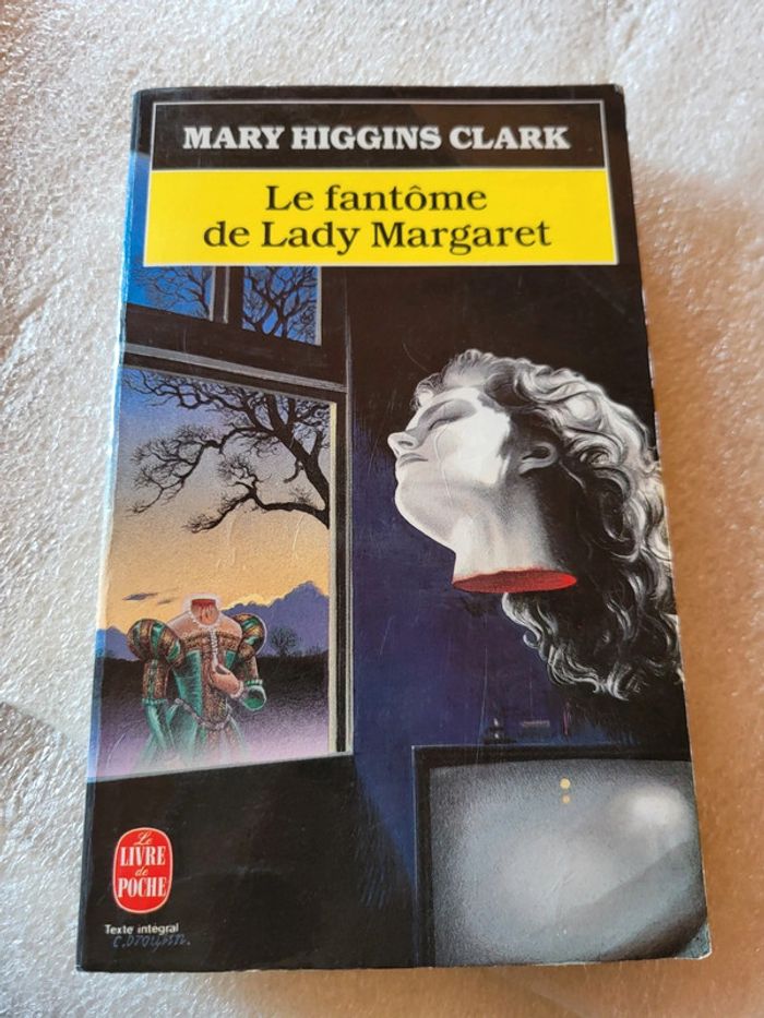 Livre de poche