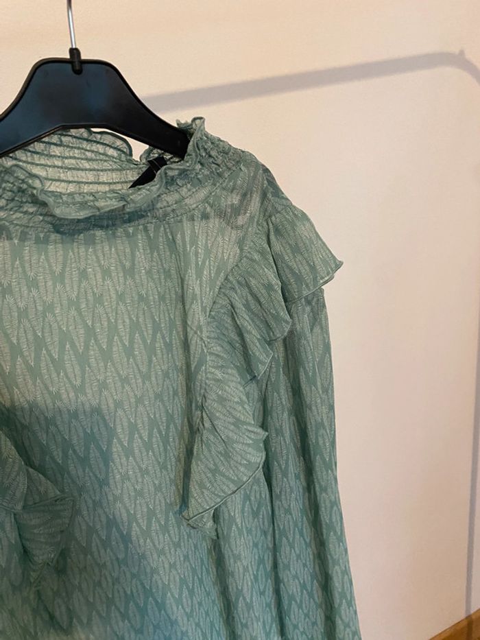 Blouse neuve - photo numéro 3