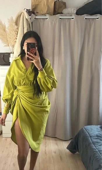 Robe style chemise avec fente NEUVE