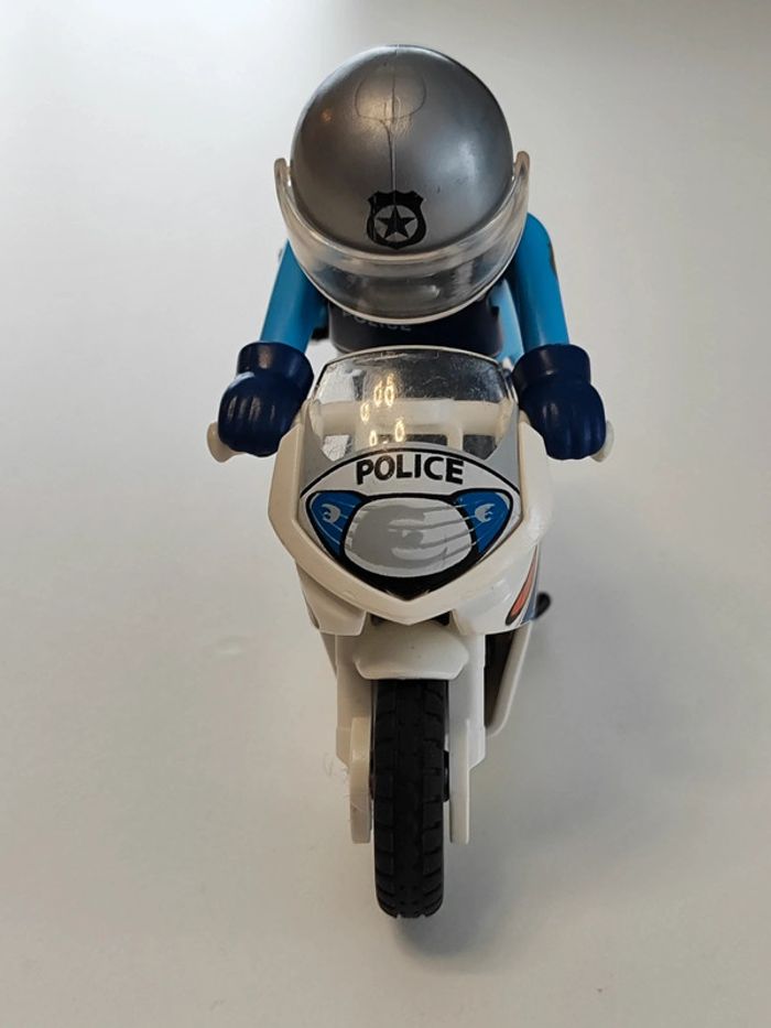 Moto de police Playmobil - photo numéro 4