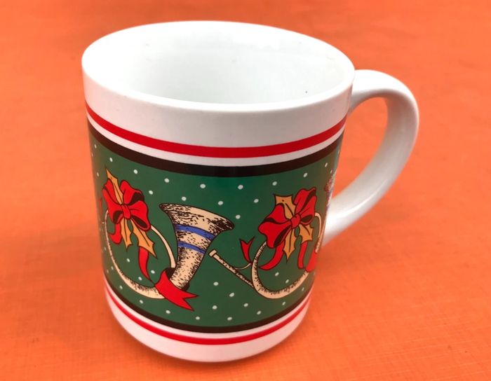Tasse / Mug de Noël céramique blanche Décor 4 cors - photo numéro 2