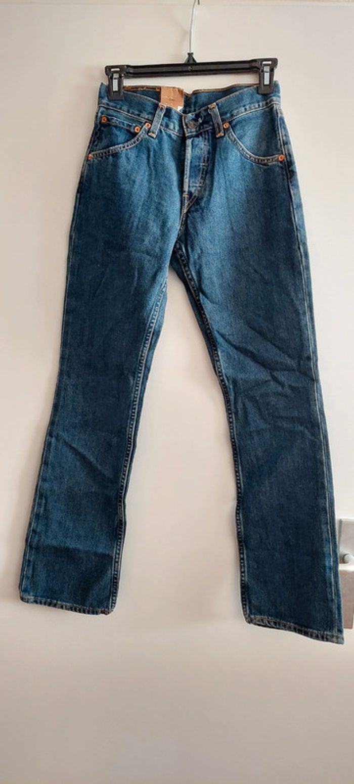 Jean Levi's 535