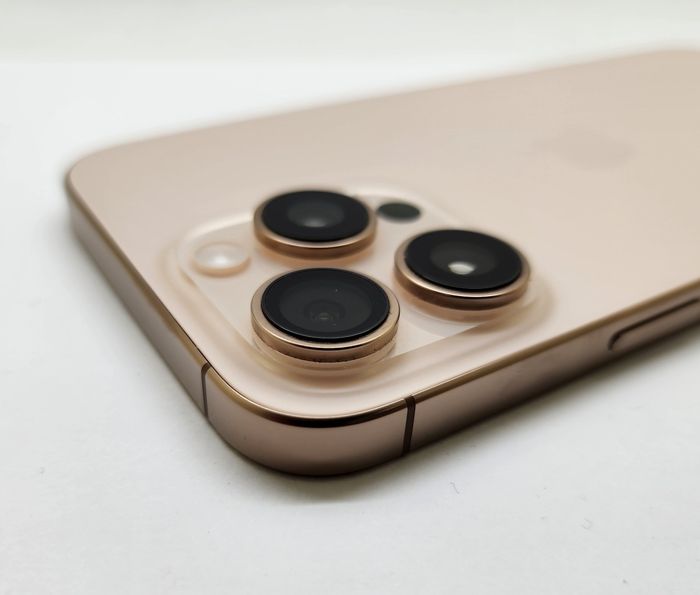 I P h o n e 16 pro max 512 Go - photo numéro 4