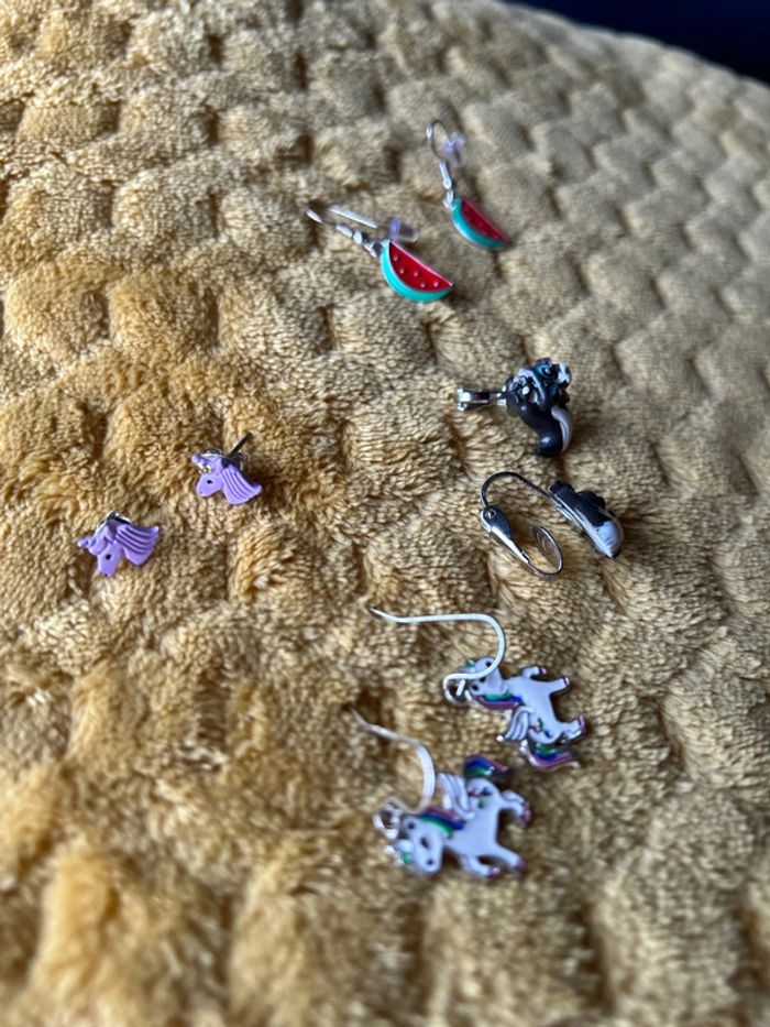 Lot de 4 paires de boucles d’oreilles licornes 🦄 et pastèque 🍉