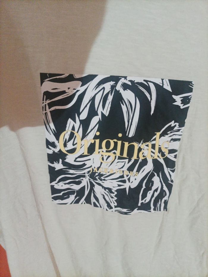 Tee shirt - photo numéro 2