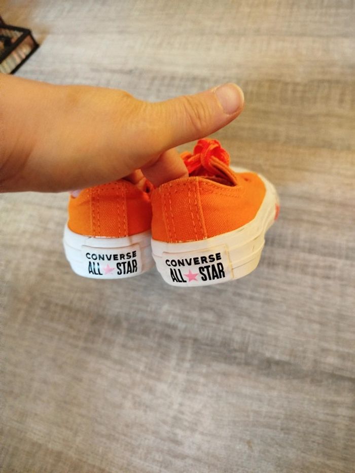 Converse orange pointure 28 - photo numéro 2