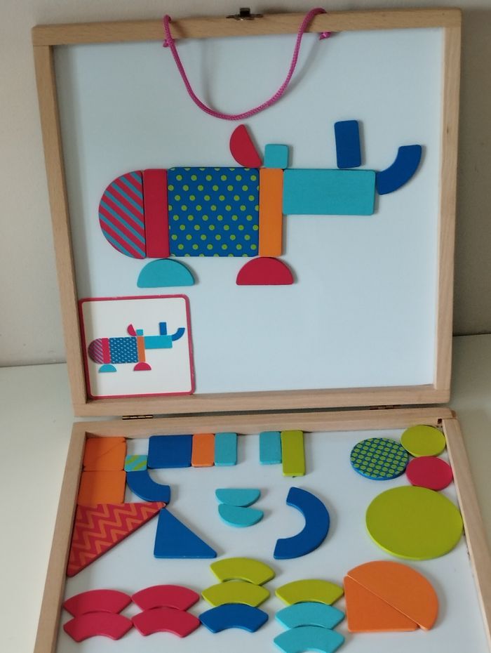 Jeu Géoforme tableau magnétique Oxybul - photo numéro 3