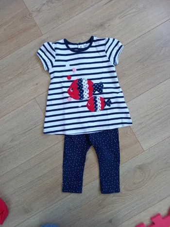 Robe manches courtes avec son leggings