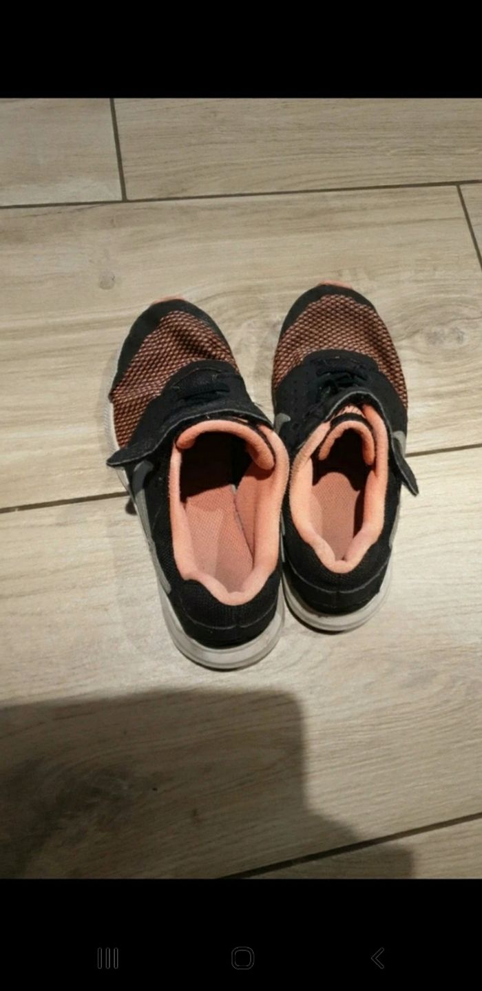 Baskets scratchs fille nike 32 - photo numéro 3