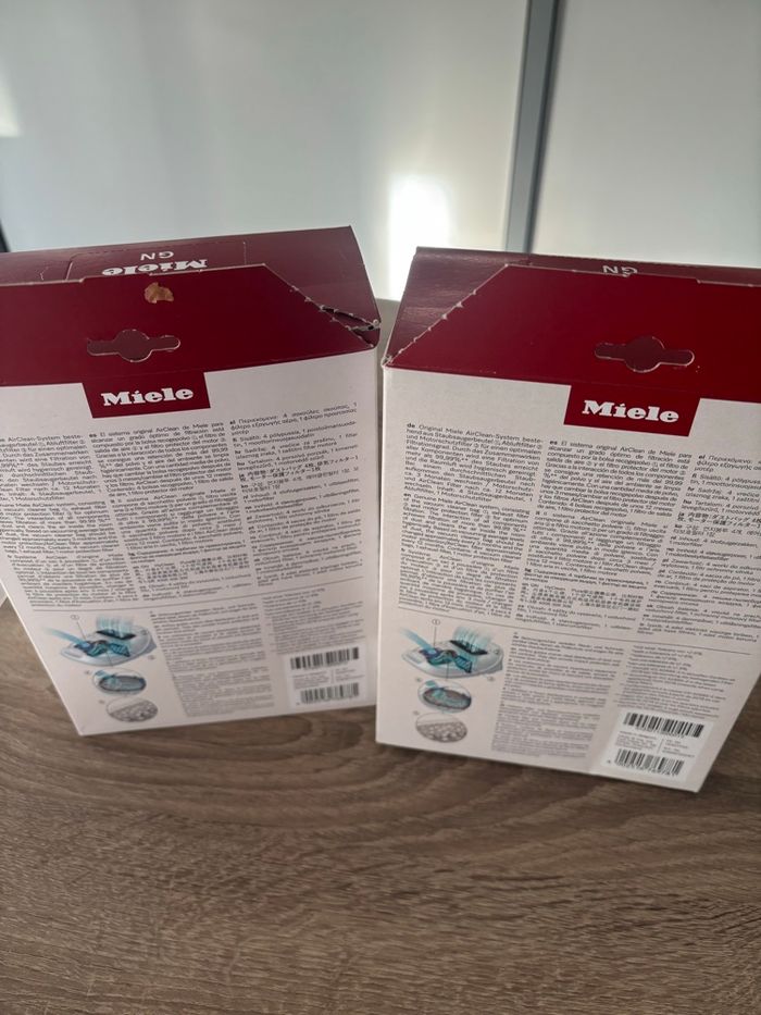 Lot de 2 boites de sacs aspirateur MIELE HyClean Pure GN 80% matieres recyclees X8 Sacs + 4 filtres - photo numéro 5