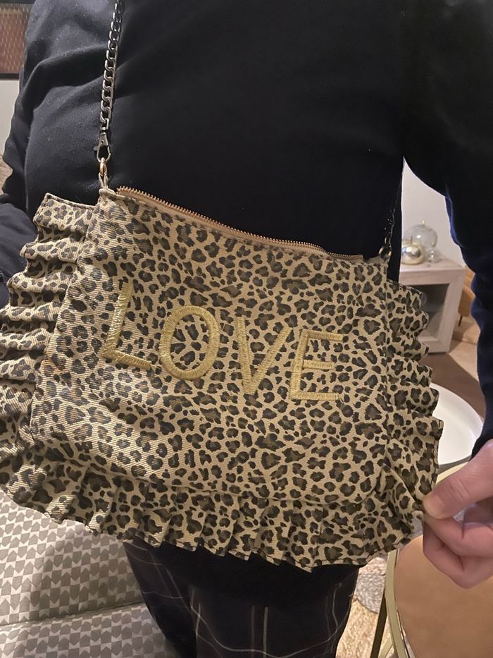 Superbe sac bandoulière panthère très original - photo numéro 2
