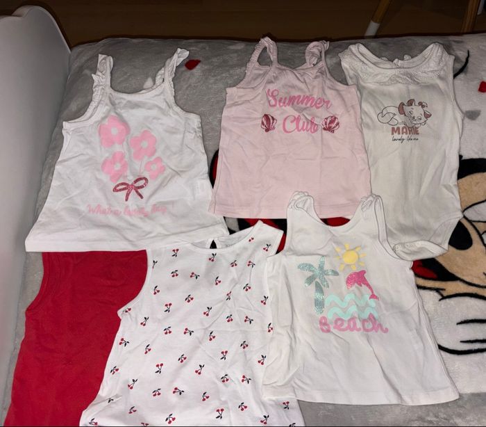 Lot vêtements été 18 «mois