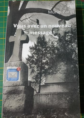 Livre "vous avez un nouveau message" en très bon état
