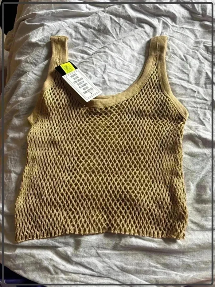Crop top en maille taille 38 neuf avec étiquette - photo numéro 2