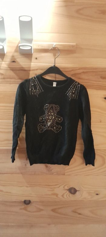 Pull noir lulu 6 ans