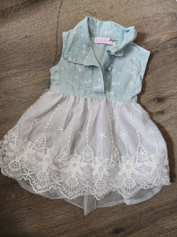 Robe fille/ bebe taille 9 mois 