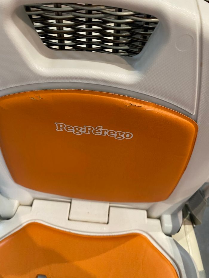 Réhausseur siège Bebe peg perego rialto chaise haute - photo numéro 5
