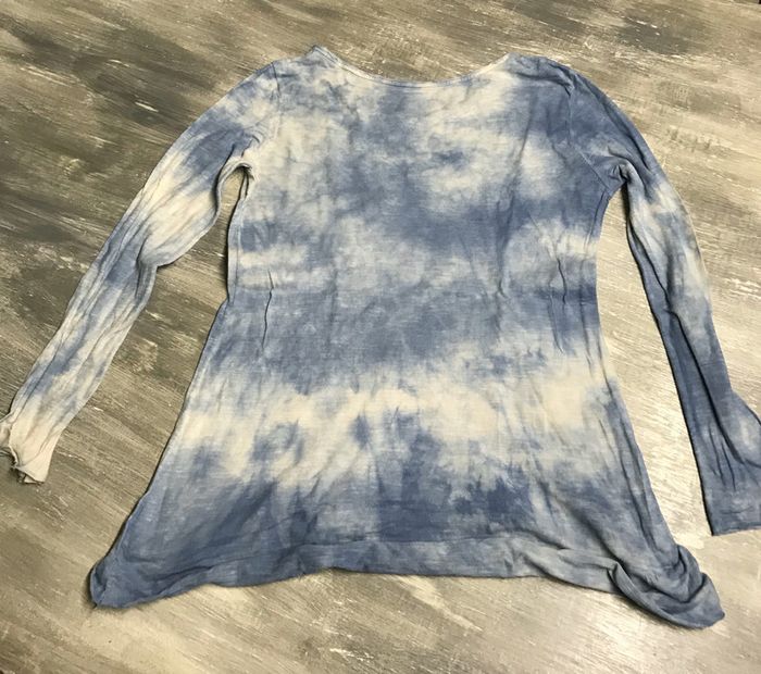 Sweat bleu - photo numéro 3