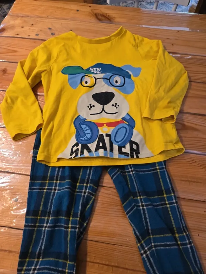 Pyjama 4 ans - photo numéro 2