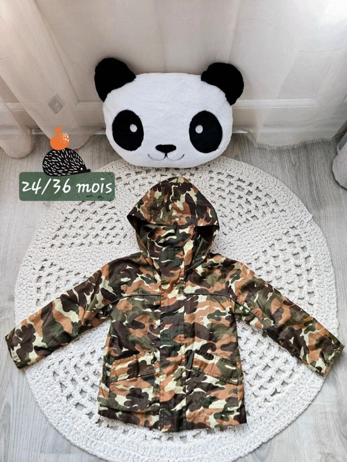 Boy: coupe-vent camouflage 24/36 mois