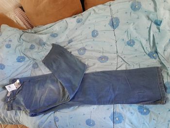 Très beau Jean taille 50 coupe droite neuf