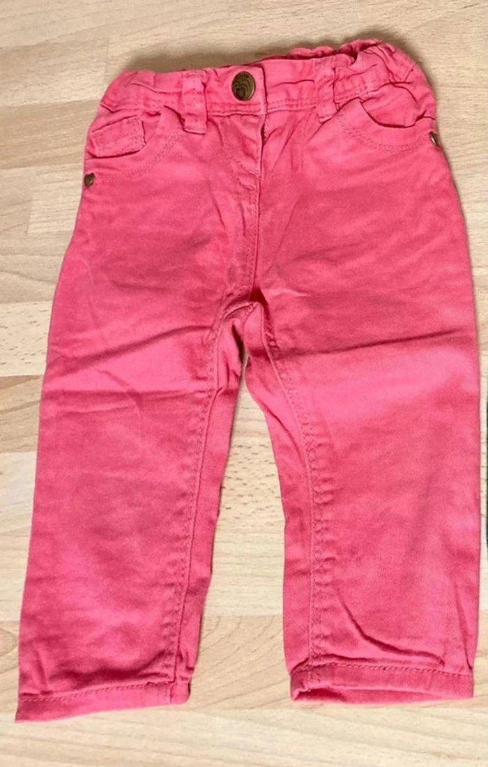 12 mois - Lot 2 jeans - photo numéro 2