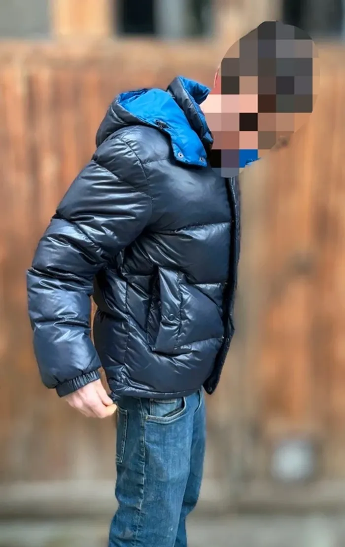 Doudoune Lacoste taille M en duvet et plumes - photo numéro 2
