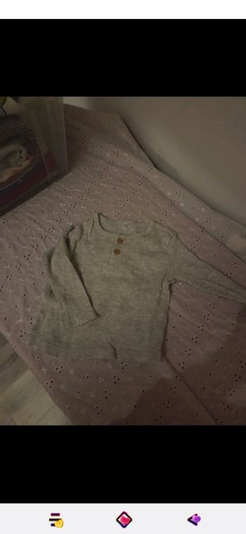 Tee-shirt manche longue  garçon  9 mois