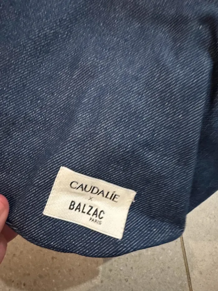 Pochon Balzac x Caudalie, très bon état, 16x18cm - photo numéro 2