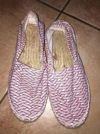 Espadrilles fille P35 en tbe à 2 euros