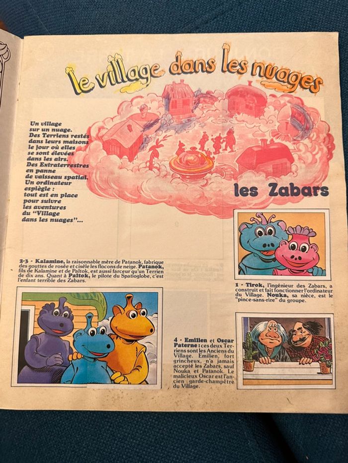 Album Panini complet Le Village dans les Nuages TF1 stickers autocollants vintage Christophe Izard - photo numéro 3