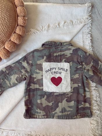 Veste militaire Zara avec cœur 12 18 86